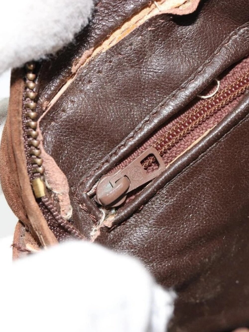 CHANEL Matelasse Chain Shoulder Bag Suede Brown Gold CC Auth BA12895 - Picture 10 of 15